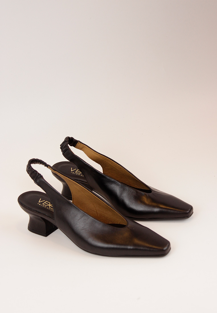 IMAGEN-12 Fotografía de un par de zapatos de tacón 21775 KISSA