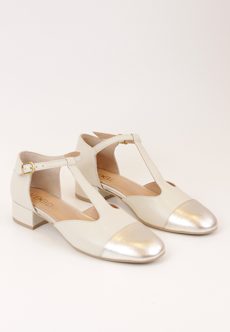 IMAGEN 7 Fotografía par zapatos 23527 DENI GALAXI CAMORI