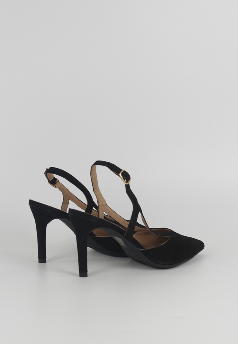 IMAGEN-79 FOTOGRAFÍA ZAPATOS DE TACÓN 19464 ANTE NEGRO DETALLE